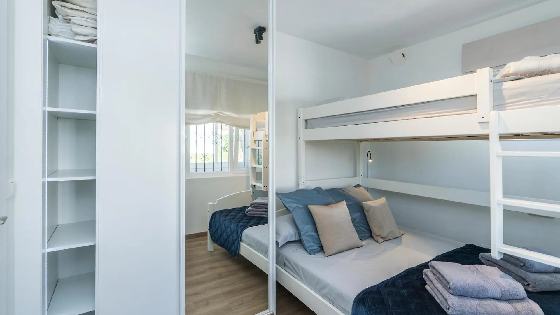 Holiday home Family Friendly Villa Elviria Casa Luna Marbella