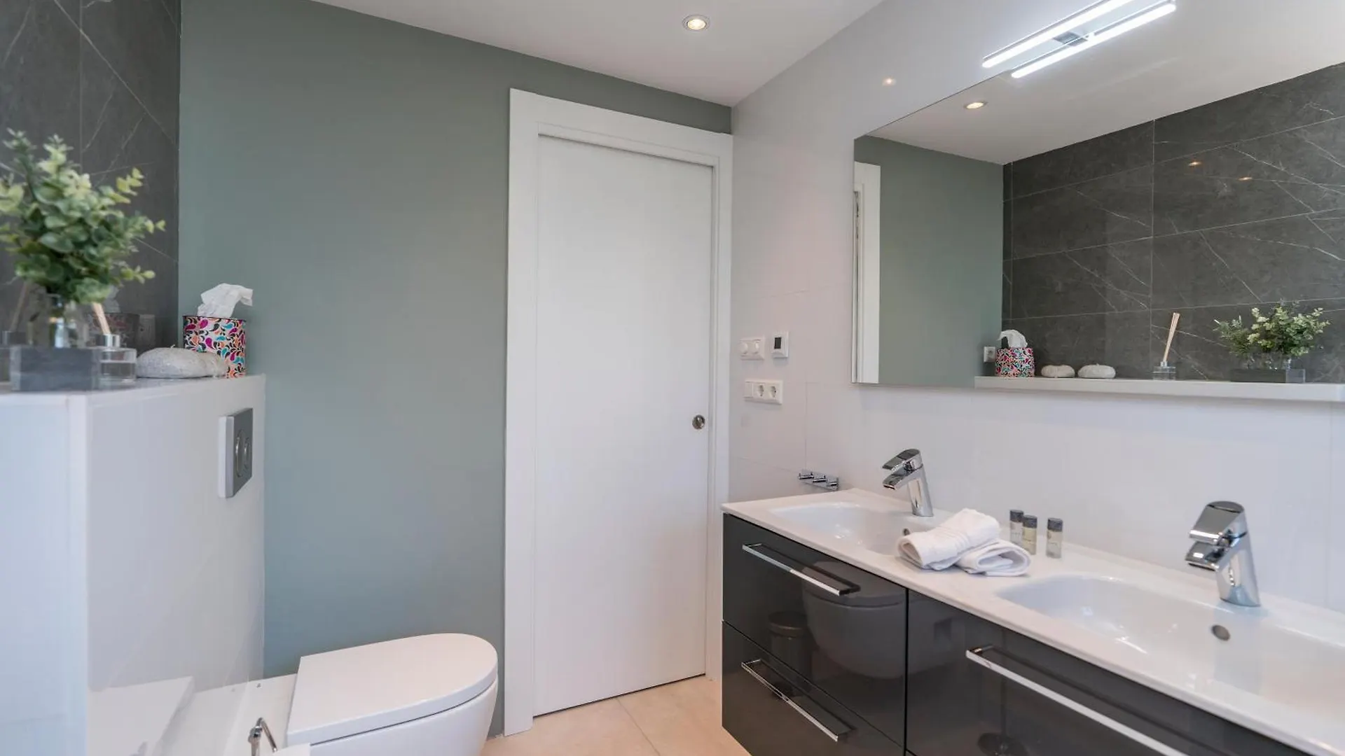Family Friendly Villa Elviria Casa Luna Marbella